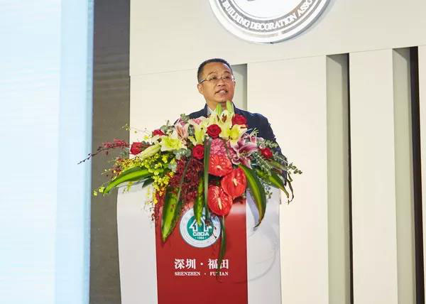 1561625014508979.jpg 劉原-W.jpg