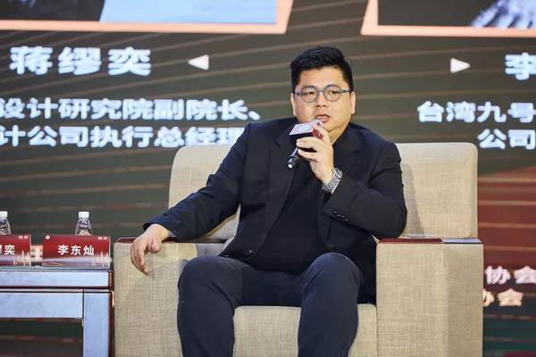 1561625229989171.jpg 李-W.jpg